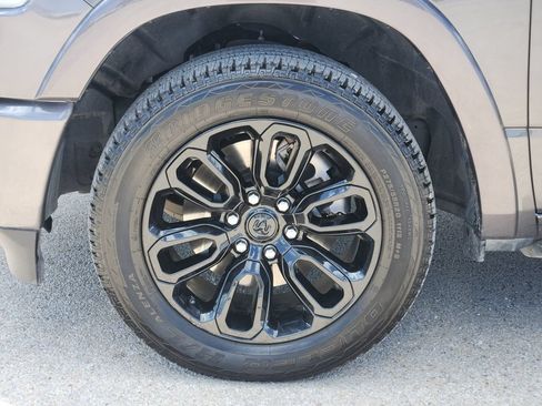 Used 2022 RAM 1500 Laramie w/ Laramie Southwest Edition RWD image 9