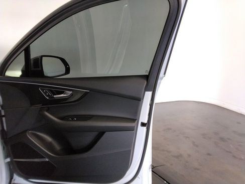 Used 2022 Audi Q7 3.0T Premium Plus image 44
