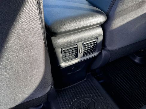 Certified 2024 Toyota RAV4 LE image 28