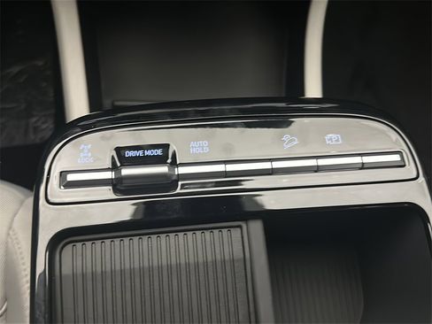 New 2026 Hyundai Tucson Blue SE w/ Tow & Go Package image 21