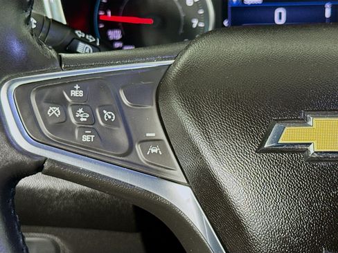 Used 2019 Chevrolet Equinox LT w/ Driver Convenience Package FWD image 11