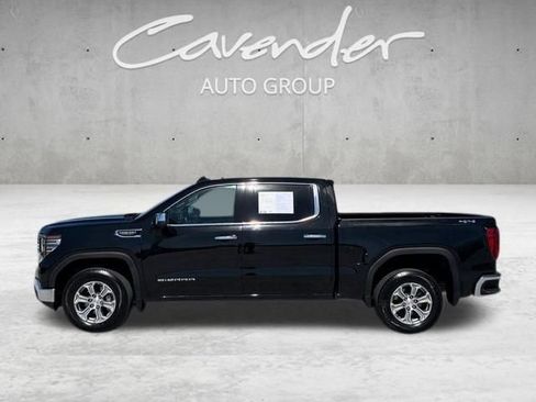 Used 2024 GMC Sierra 1500 SLT AWD/4WD image 13