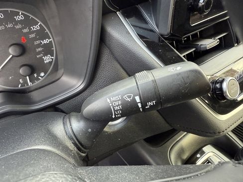 Used 2023 Toyota Corolla SE image 26