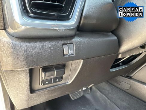 Used 2024 GMC Canyon Elevation w/ Convenience Package RWD image 37