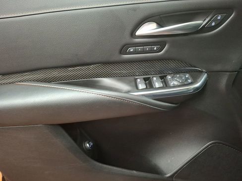 Used 2022 Cadillac XT4 Sport w/ LPO, Onyx Lite Package image 8