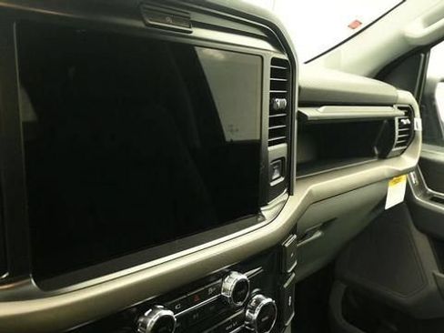 New 2026 Ford F150 XLT w/ XLT Chrome Appearance Package AWD/4WD image 17