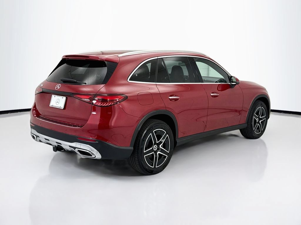 Certified 2026 Mercedes-Benz GLC 300 image 5