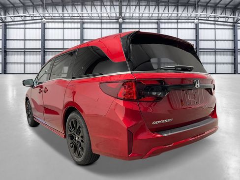 New 2026 Honda Odyssey Sport-L image 3
