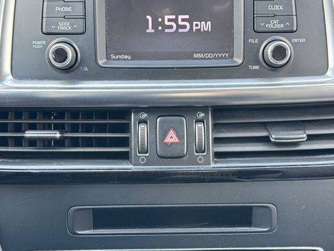 Used 2016 Kia Optima EX image 12