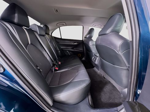 Used 2021 Toyota Camry XSE w/ Carpet Mat Package (TMS) image 27