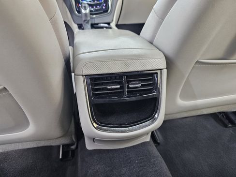 Used 2017 Cadillac CTS Luxury image 26