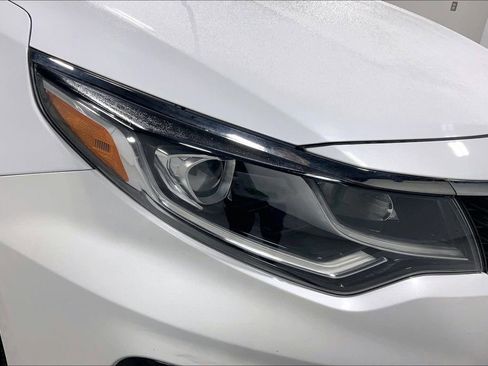 Used 2020 Kia Optima SE image 37