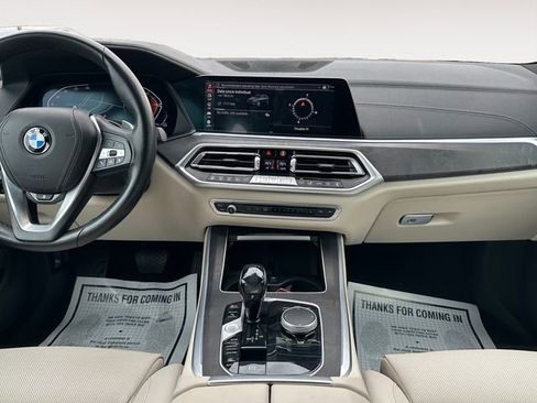 Used 2022 BMW X5 xDrive40i w/ Luxury Seating Package image 11