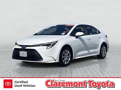 Certified 2025 Toyota Corolla LE