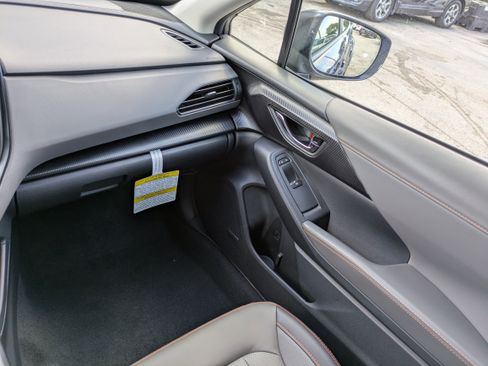 New 2026 Subaru Crosstrek 2.5i Limited w/ Crosstrek Mirror Package AWD/4WD image 15
