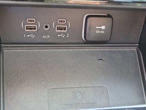 Used 2023 Jeep Grand Cherokee Altitude image 25