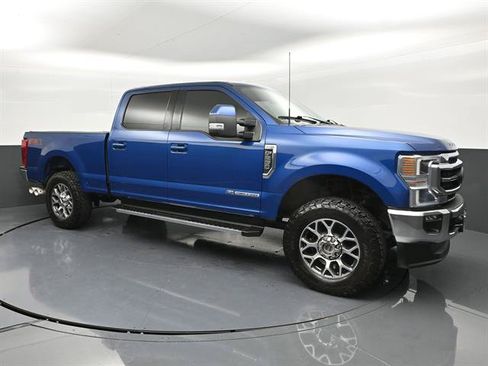 Used 2022 Ford F250 Lariat w/ Lariat Ultimate Package AWD/4WD image 2