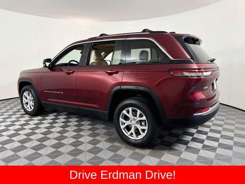 Used 2022 Jeep Grand Cherokee Limited w/ Luxury Tech Group II RWD image 21
