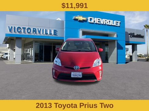 Used 2013 Toyota Prius Two FWD image 2