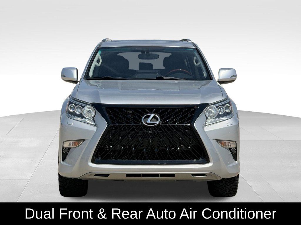 Used 2018 Lexus GX 460 Premium w/ Premium Package AWD/4WD image 3