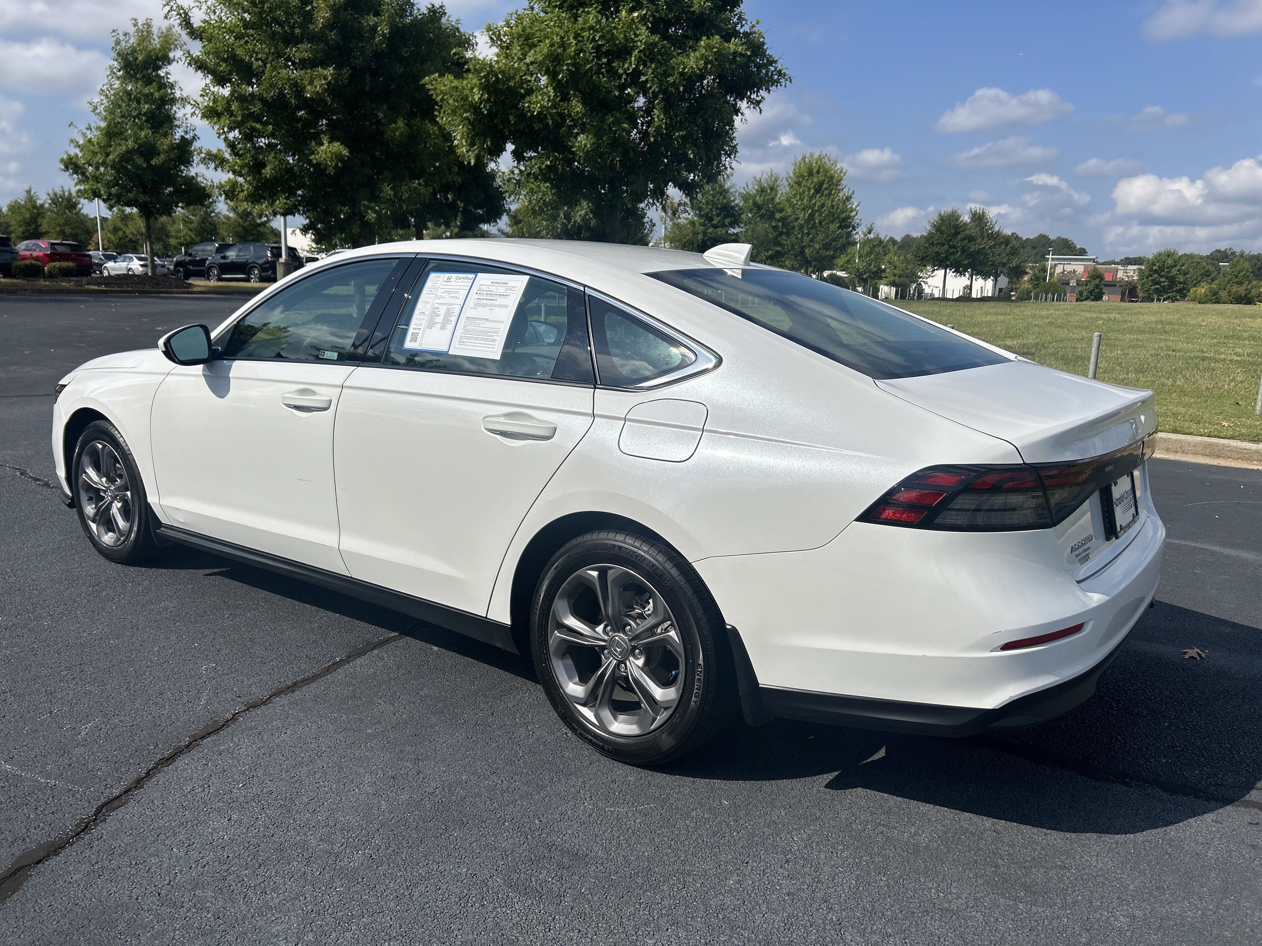 Used 2024 Honda Accord EX image 7