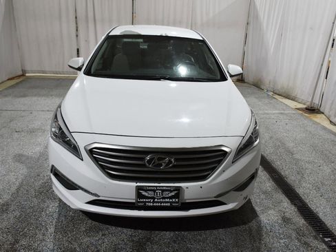Used 2015 Hyundai Sonata SE FWD image 2