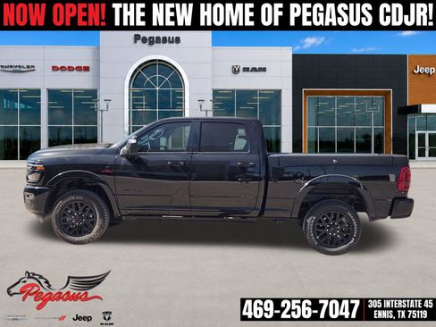 New 2025 RAM 2500 Limited AWD/4WD image 3