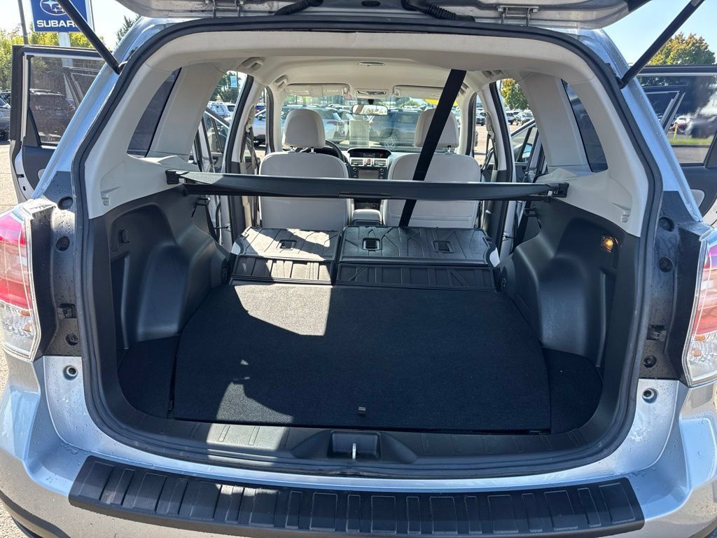 Used 2017 Subaru Forester 2.5i w/ Protection Package #1 AWD/4WD image 16