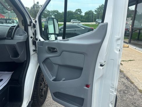 Used 2015 Ford Transit 250 148 Low Roof RWD image 23