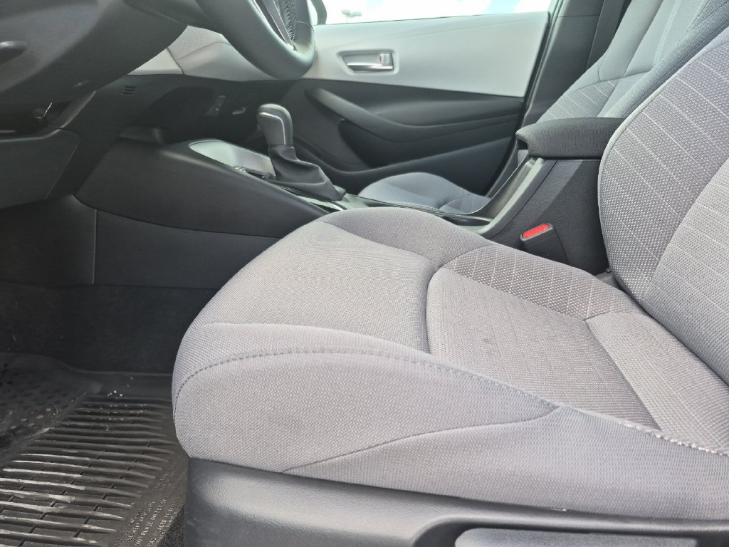 Used 2026 Toyota Corolla SE FWD image 10