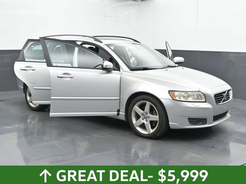 Used 2008 Volvo V50 2.4i image 47