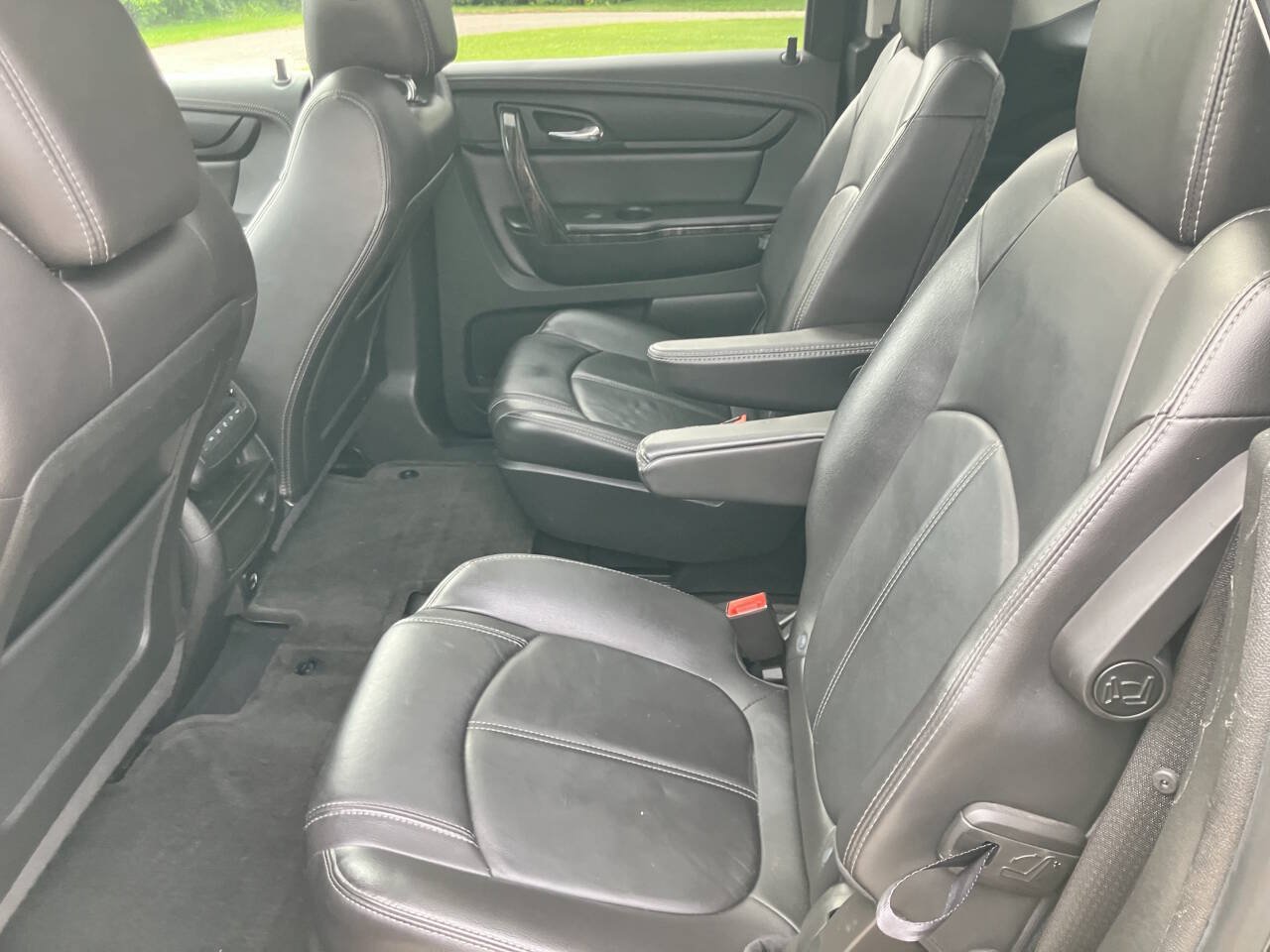 Used 2017 GMC Acadia Limited SLT AWD/4WD image 22