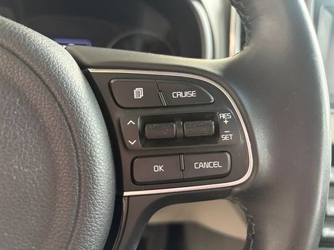 Used 2018 Kia Sportage EX AWD/4WD image 18