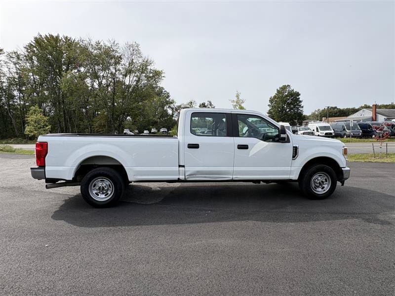 Used 2022 Ford F250 XL w/ Power Equipment Group RWD image 6
