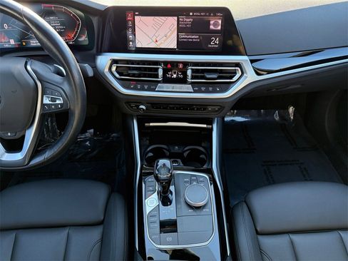Used 2019 BMW 330i xDrive Sedan w/ Driving Assistance Package image 11