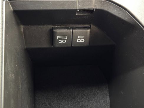 Used 2022 Toyota Camry Nightshade image 29