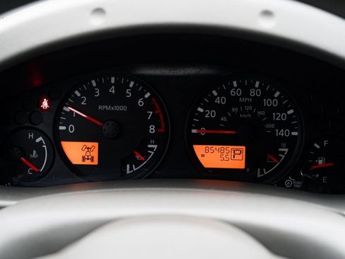 Used 2019 Nissan Frontier SV image 15