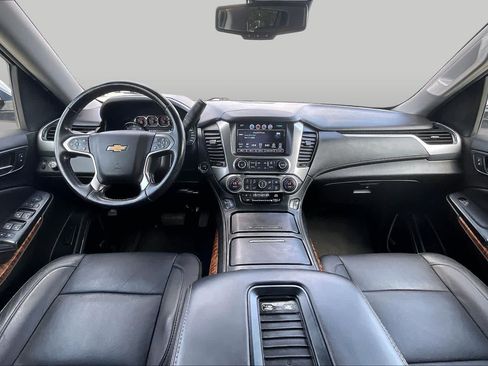 Used 2019 Chevrolet Tahoe Premier RWD image 15