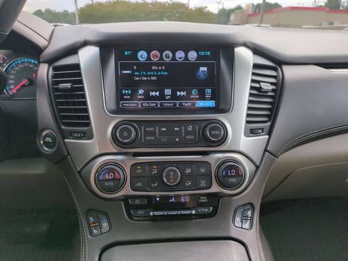Used 2019 Chevrolet Tahoe Premier AWD/4WD image 21