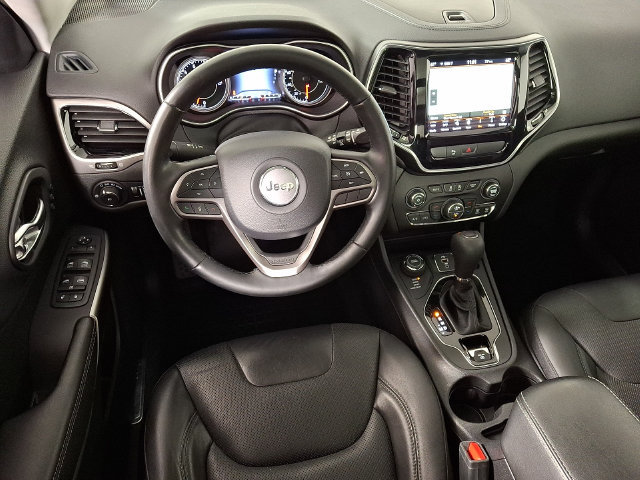 Used 2020 Jeep Cherokee Limited AWD/4WD image 2