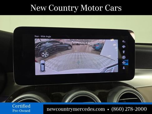 Used 2021 Mercedes-Benz GLC 300 image 32