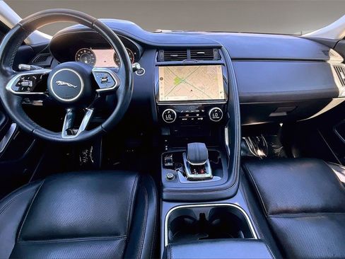 Used 2021 Jaguar E-PACE SE image 7