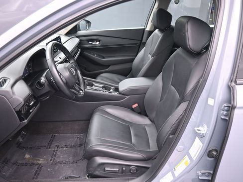 Used 2024 Honda Accord EX-L image 19