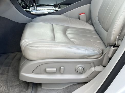 Used 2017 Buick Enclave Leather image 15