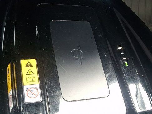 Used 2019 Toyota Prius XLE w/ Advanced Technology Package image 25