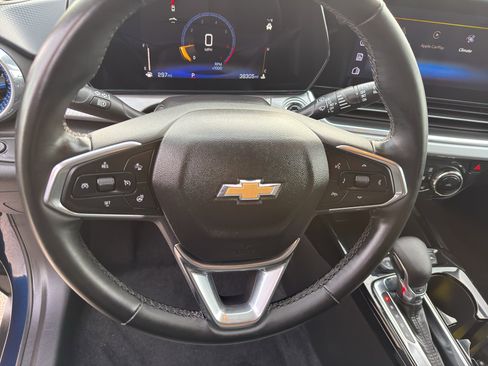 Used 2024 Chevrolet Trax LT w/ Driver Confidence Package image 16