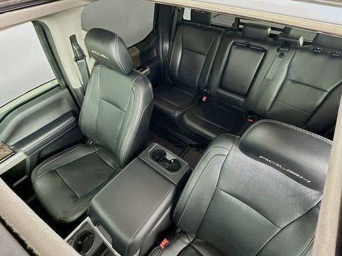 Used 2019 Ford F250 Lariat w/ Lariat Ultimate Package image 23