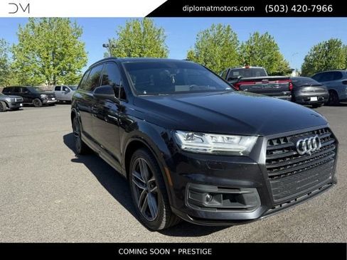 Used 2018 Audi Q7 3.0T Prestige w/ Prestige Package AWD/4WD image 13