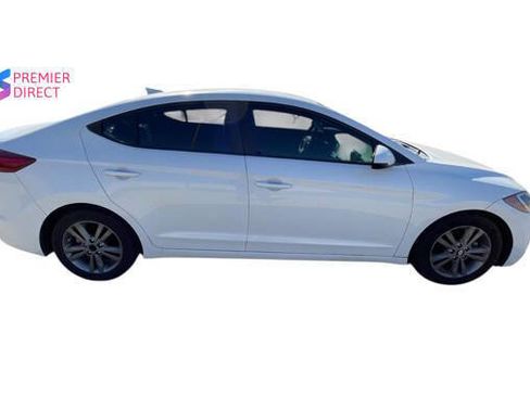 Used 2018 Hyundai Elantra SEL image 7
