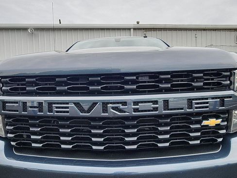 Used 2021 Chevrolet Silverado 1500 Custom AWD/4WD image 14